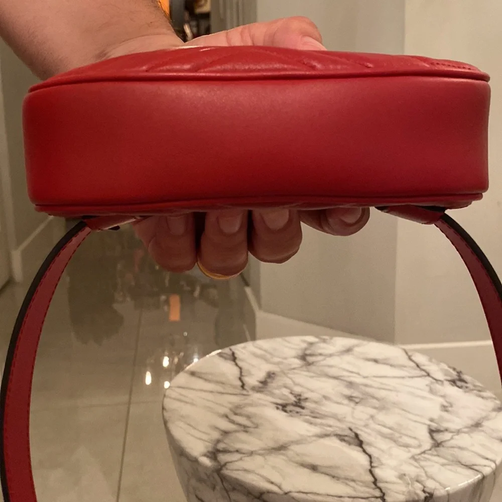 Red Gucci GG Marmont Matelasse leather belt bag - Picture 6 of 7